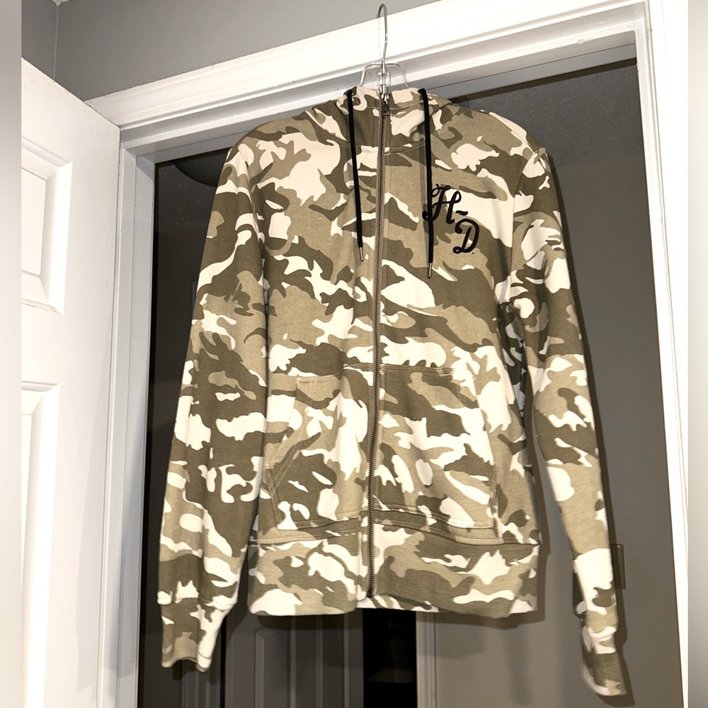 Woman’s Cameo Harley Davidson Full Zip-up hooded sweatshirt